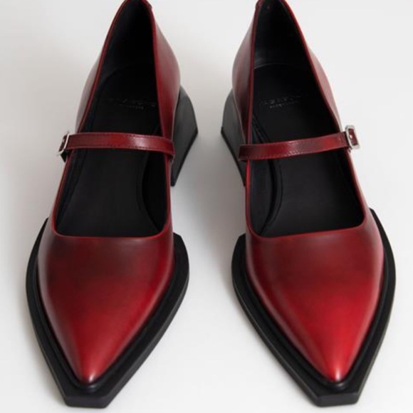 Vagabond Shoemakers Vivian Mary Jane Pumps EU41 Red Brush Off Color Leather - Picture 2 of 6